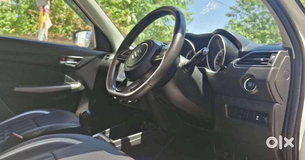 Maruti Suzuki Swift 1.3 Zxi, 2023, Petrol