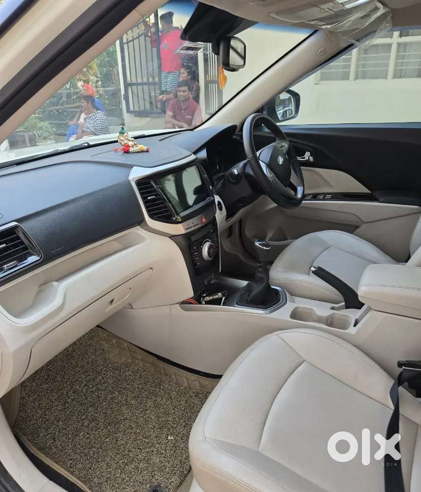 Mahindra Xuv300 2022 Diesel 32000 Km Driven