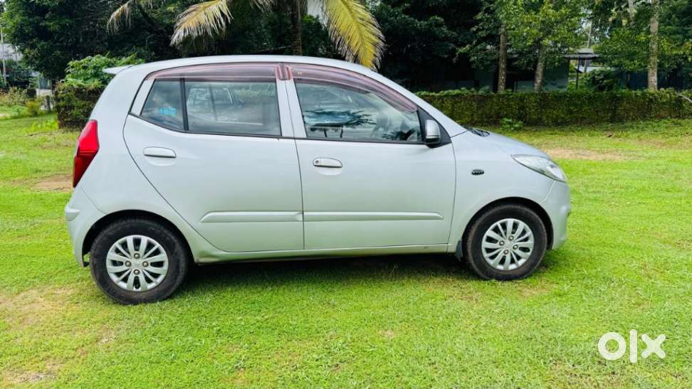 Hyundai I10 Sportz, 2013, Petrol