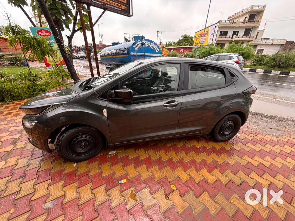 Tata Altroz Xe 2021 Cng Plus Petrol