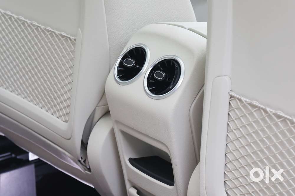 Mercedes-benz Gla 200, 2024, Petrol