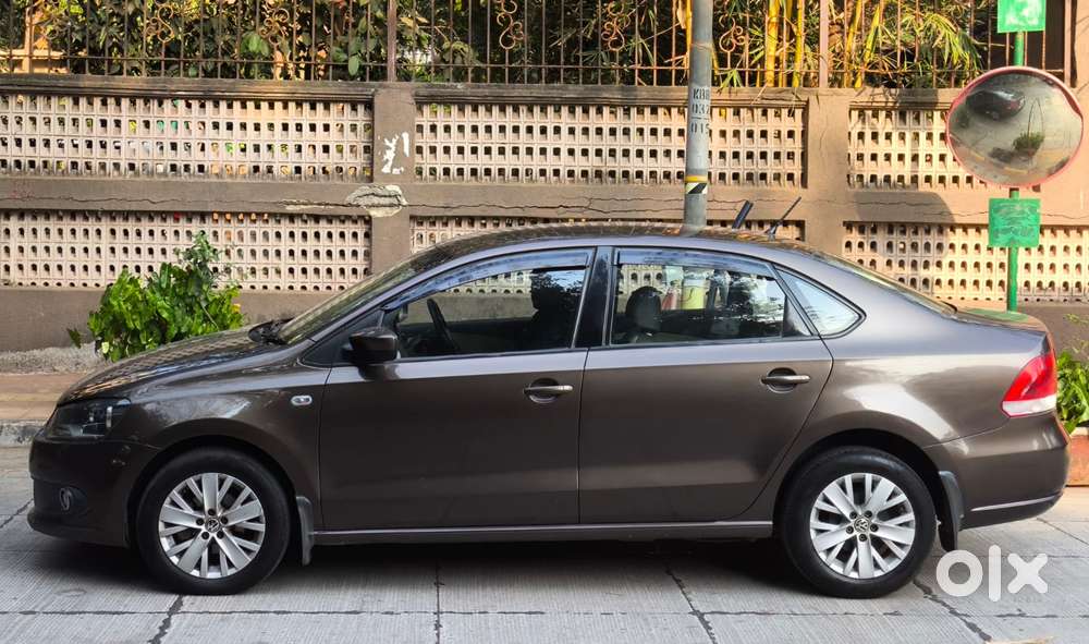 Volkswagen Vento 1.2 Tsi Highline At, 2015, Petrol