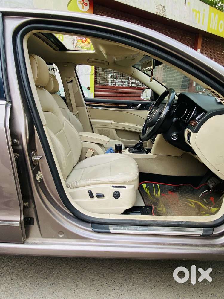 Skoda Superb 1.8 Elegance Tsi At, 2012, Petrol