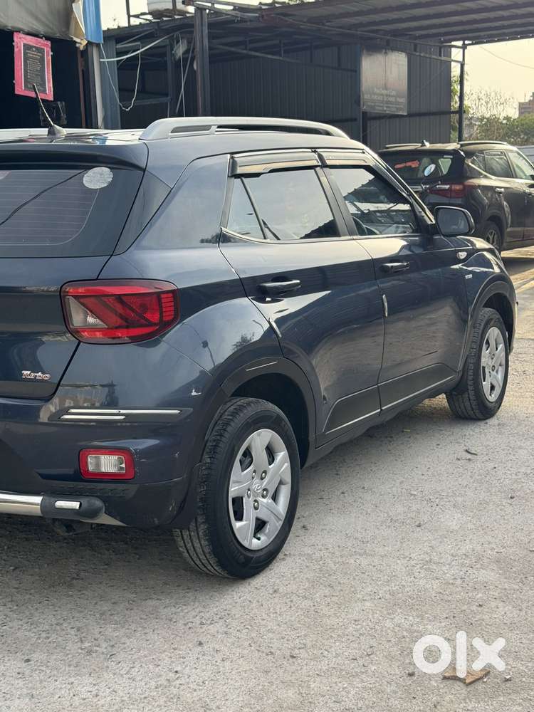 Hyundai Venue S Turbo Dct, 2019, Petrol
