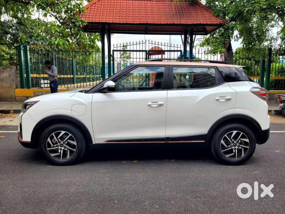 Mahindra Xuv400 Ev El Fast Charger, 2023, Electric