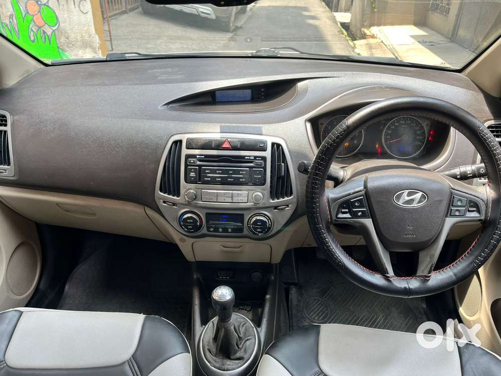 Hyundai I20 Sportz 1.2 Bs-iv, 2014, Petrol