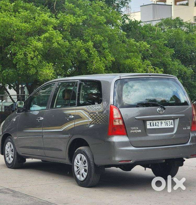 Toyota Innova 2.5 G (diesel) 7 Seater, 2010, Diesel