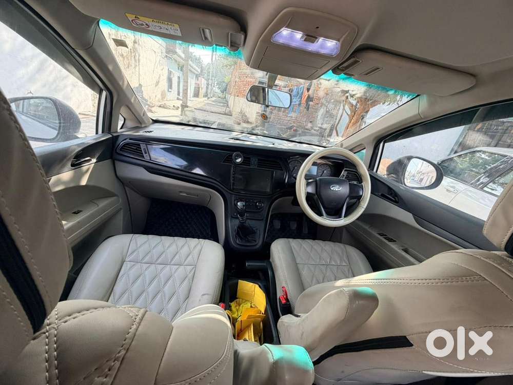 Mahindra Marazzo M2, 2018, Diesel