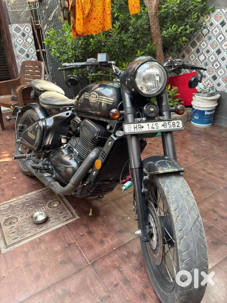 Jawa Perak 2021 bike