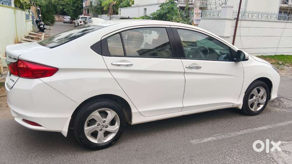 Honda City V Inspire, 2016, Petrol