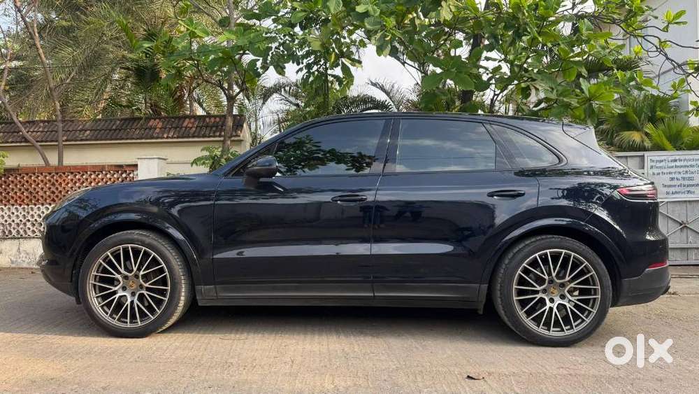 Porsche Cayenne Platinum Edition, 2023, Petrol