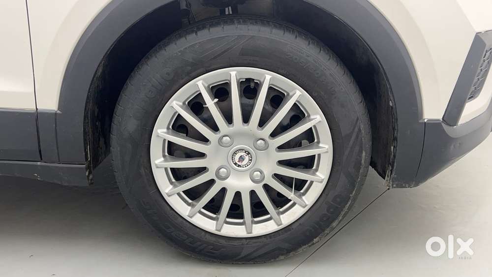 Skoda Kushaq Active 1.0 Tsi Mt, 2022, Petrol