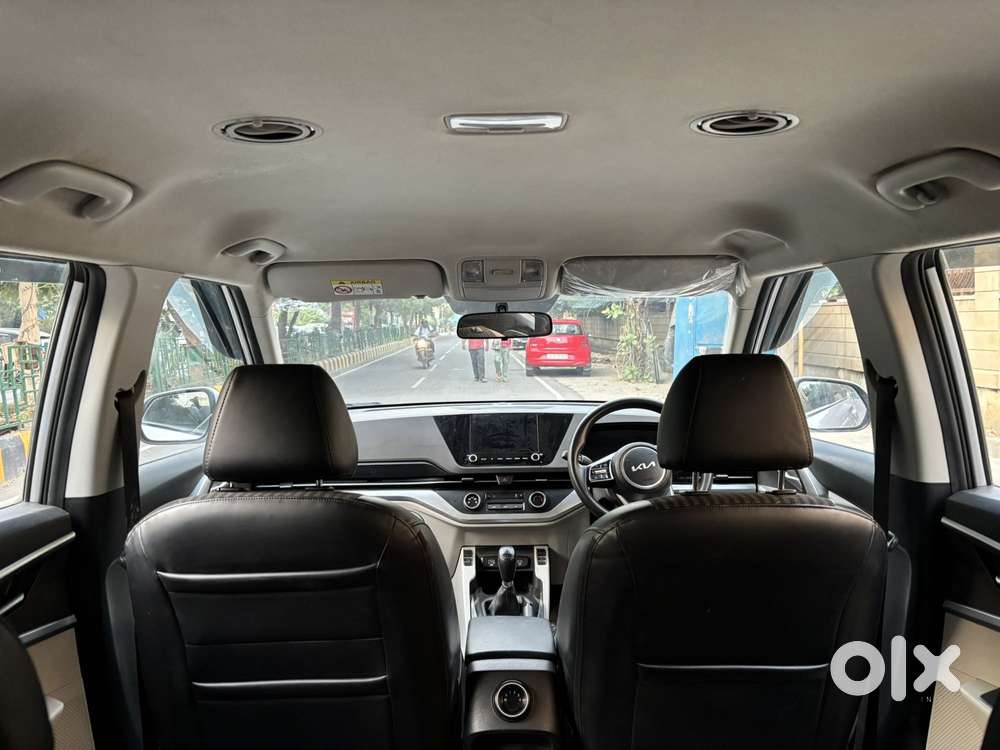 Kia Carens 1.4 Prestige Turbo 7 Str, 2022, Petrol