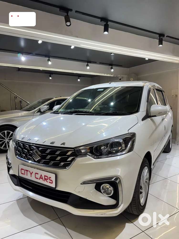 Maruti Suzuki Ertiga Vxi At, 2022, Petrol