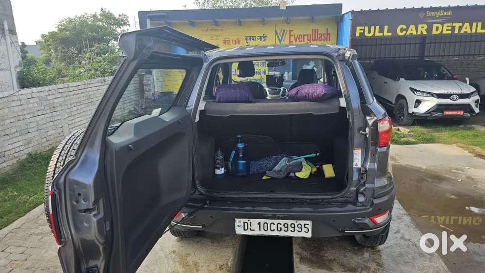 Ford Ecosport Trend 1.5 Petrol  (61,000 Km)  Recently Serviced