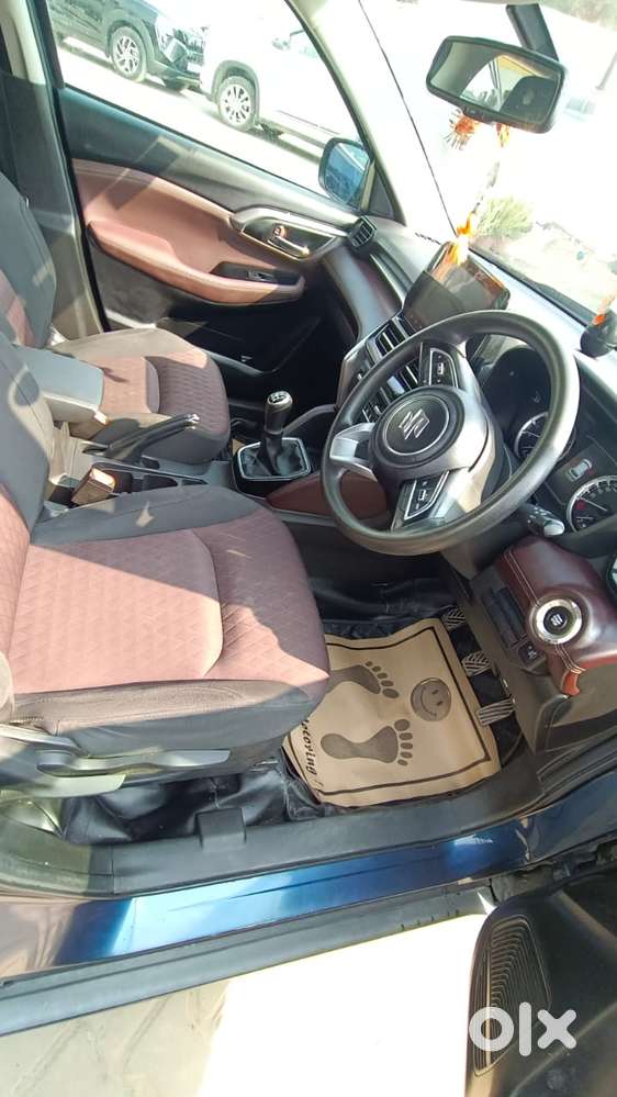 Maruti Suzuki Grand Vitara 1.5 Zeta Plus Dual Tone Intelligent Hybri..