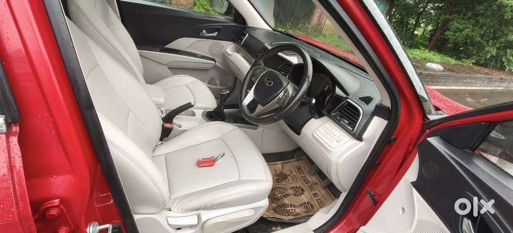 Mahindra Xuv300 W8 Option Dual Tone, 2021, Petrol