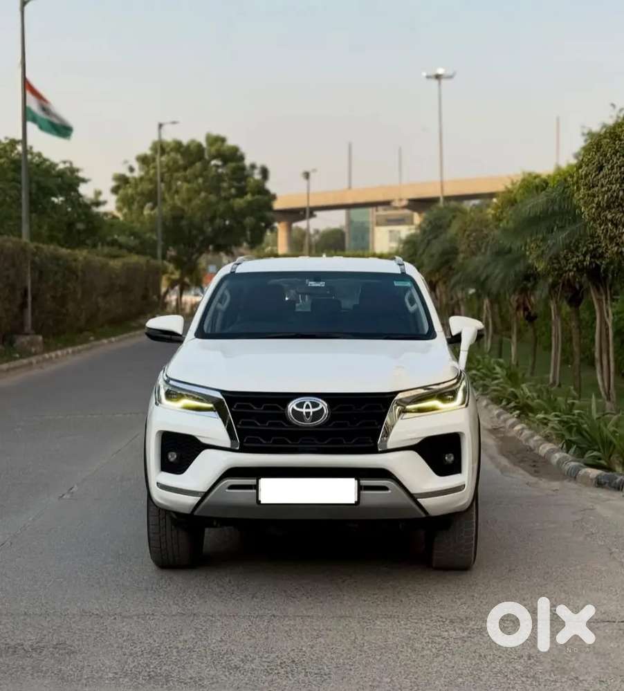 Toyota Fortuner 2022 Diesel Well Maintained
