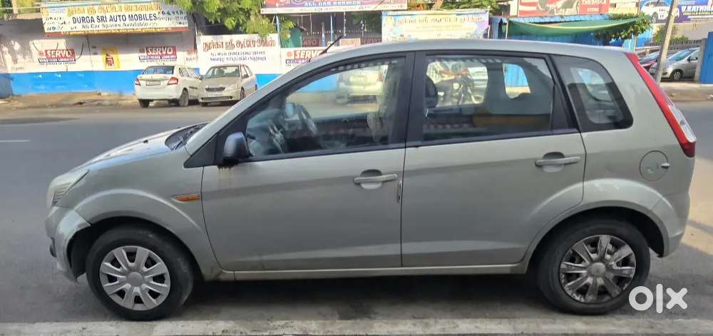 Ford Figo 1.5 Titanium 2014