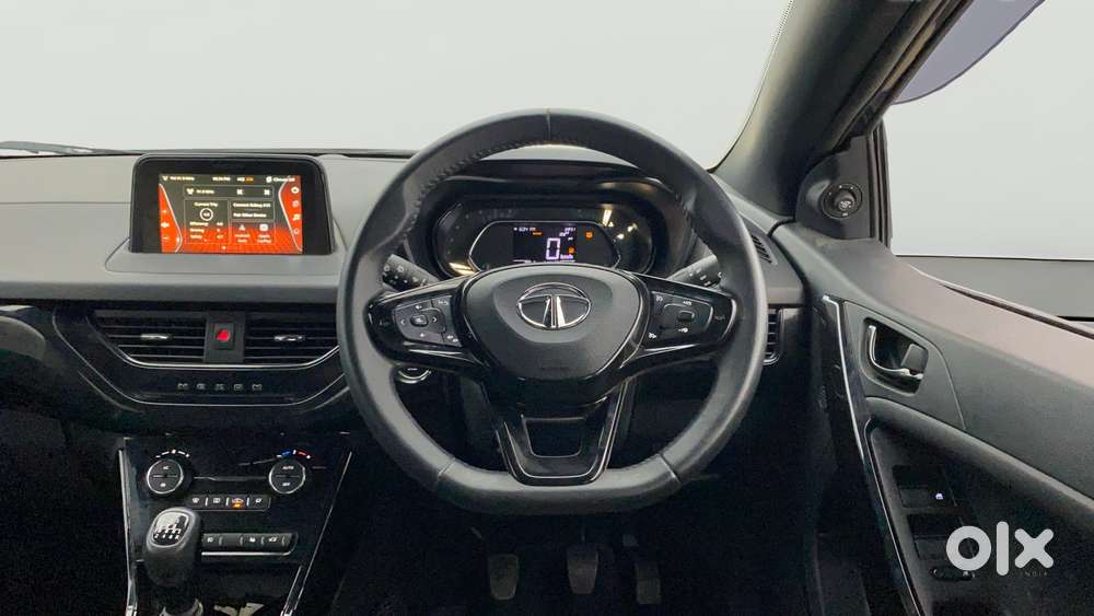 Tata Nexon 1.2 Revotron Xz, 2023, Petrol