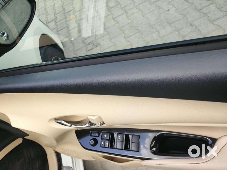 Toyota Yaris Ativ Vx Cvt, 2021, Petrol
