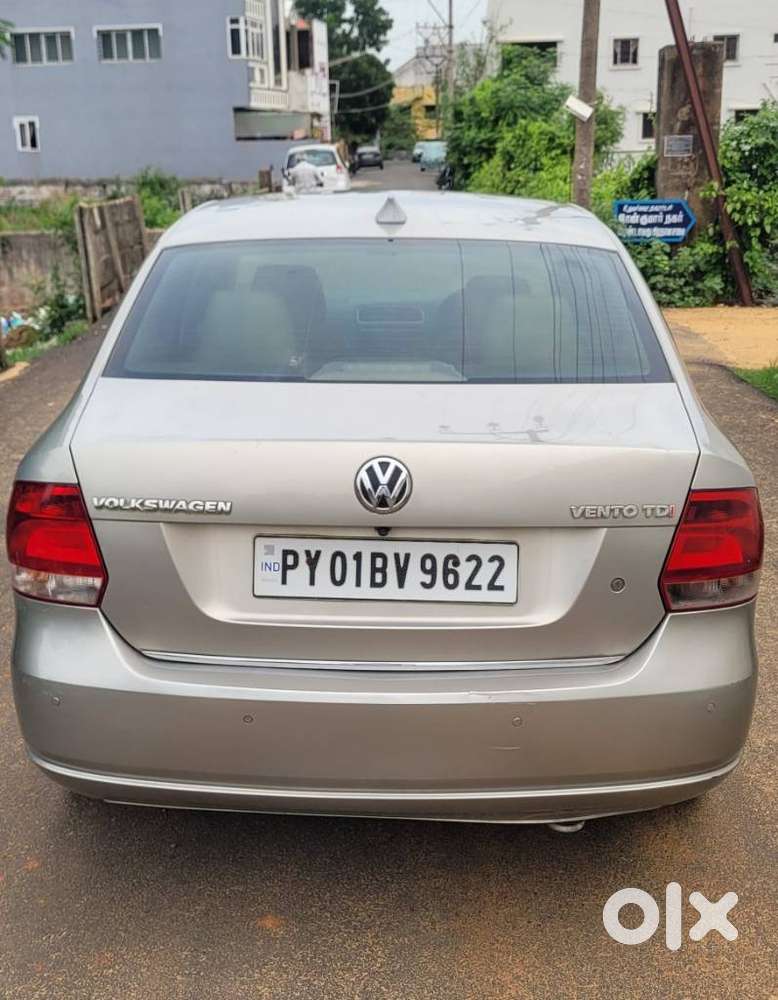 Volkswagen Vento Celeste 1.6 Highline, 2013, Diesel