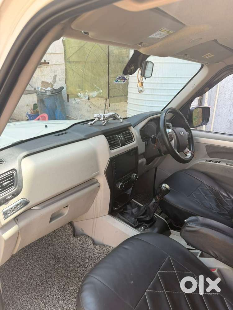 Mahindra Scorpio S10 2.2 Diesel 2017