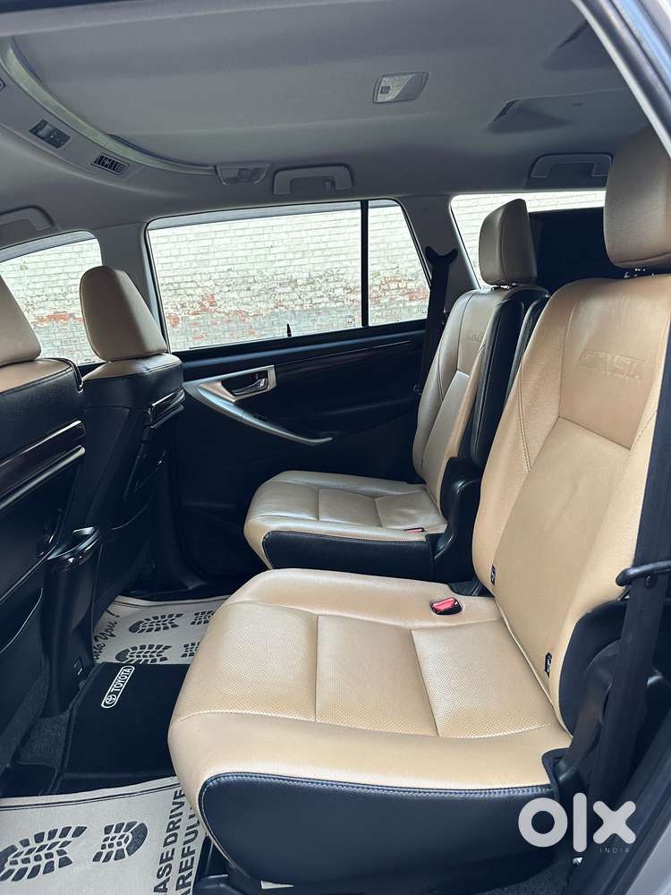 Toyota Innova Crysta [2020-ongoing] 2.4 Zx 7 Str, 2021, Diesel