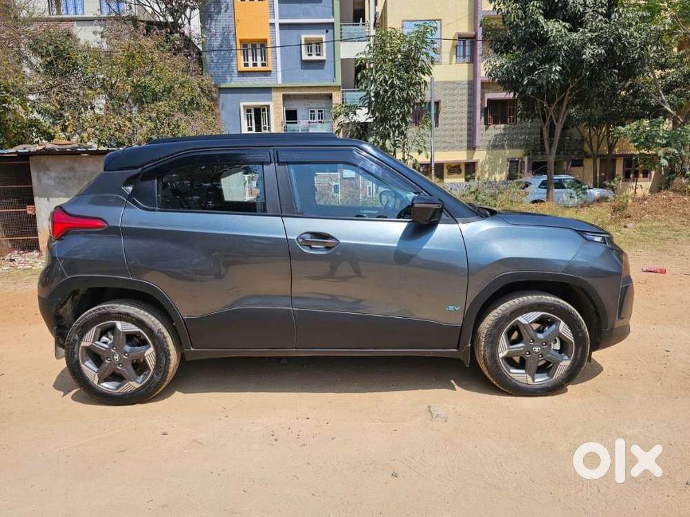 Tata Punch Ev Empowered Plus Lr, 2025, Electric