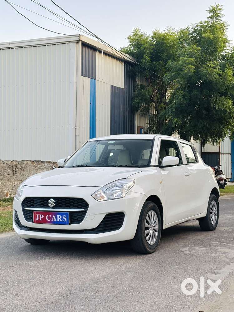 Maruti Suzuki Swift Lxi Option, 2022, Petrol