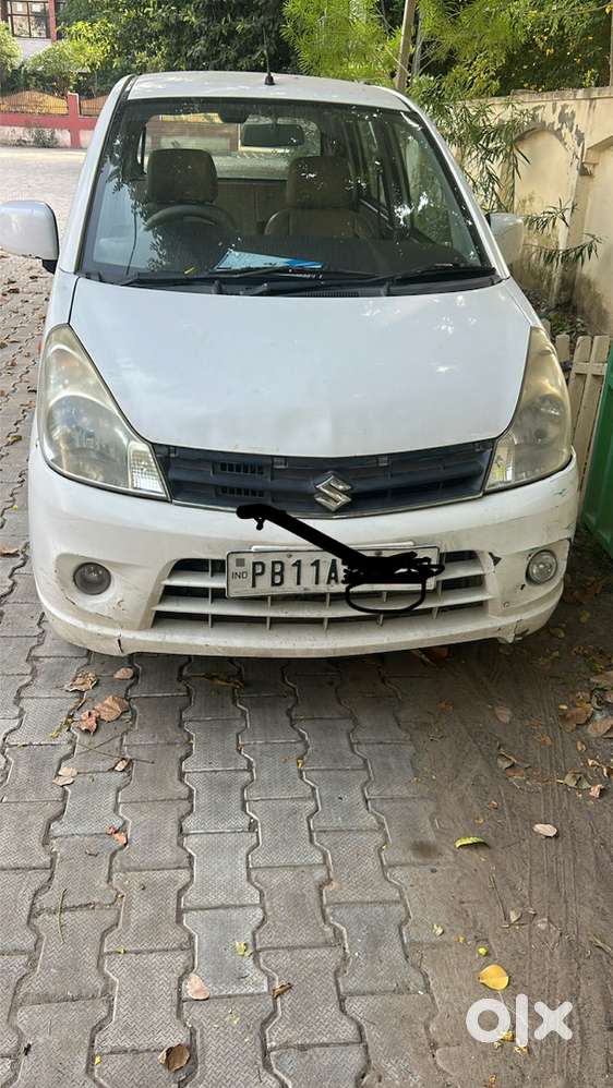 Maruti Suzuki Zen Estilo 2011/12
