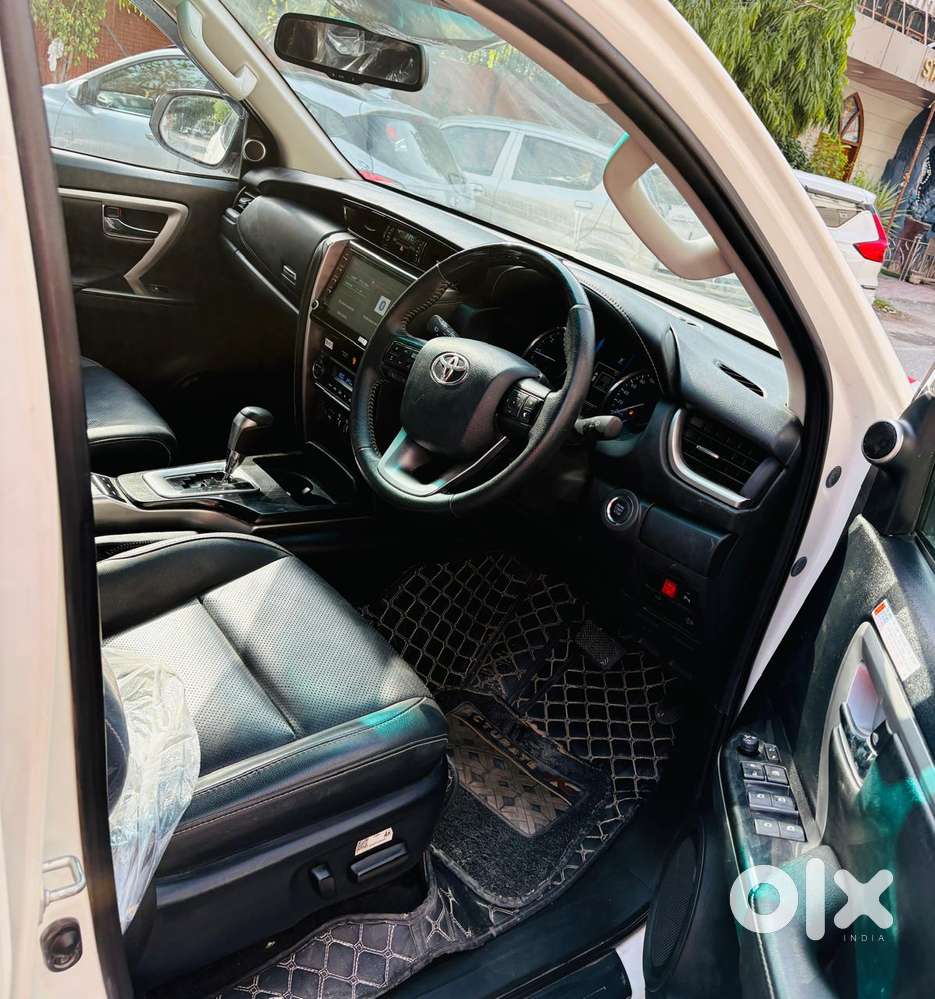 Toyota Fortuner 4x2 At 2.8 Diesel, 2024, Diesel