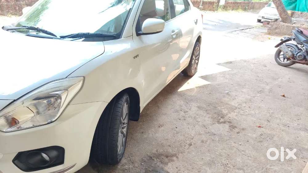 Maruti Suzuki Swift Dzire 2017 Petrol 89000 Km Driven