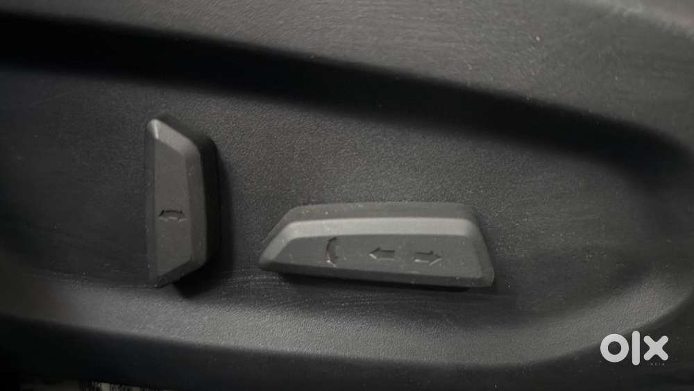 Tata Curvv Pure Plus S 1.2 Revotron Petrol 7dca, 2025, Petrol