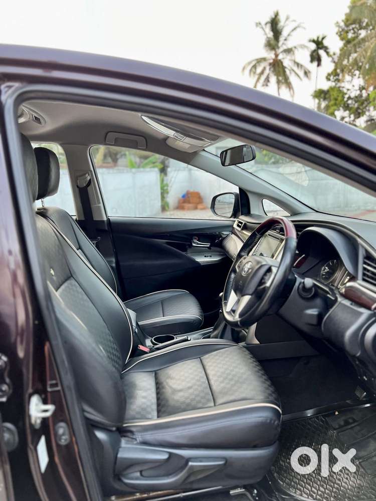 Toyota Innova Crysta 2.4 V, 2018, Diesel