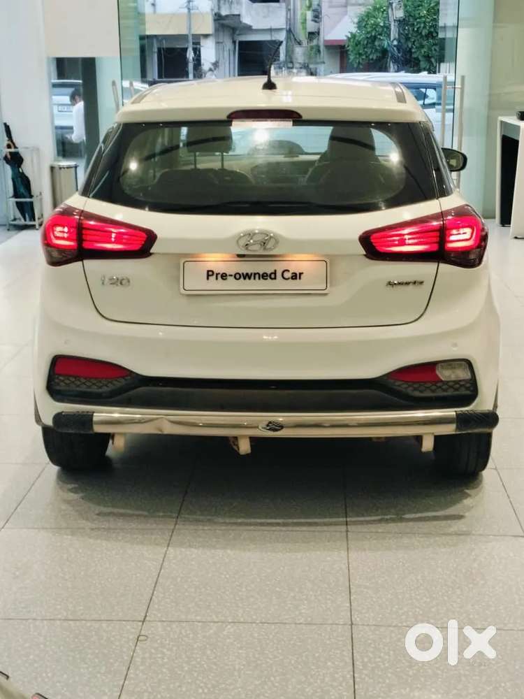 Hyundai I20 Sportz 1.2 Ivt, 2020, Petrol
