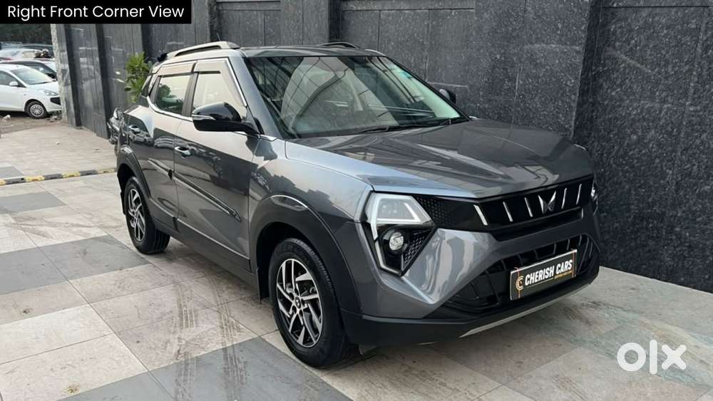 Mahindra Xuv 3xo Ax5 Pm Mt, 2024, Petrol