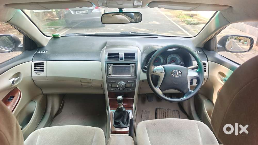 Toyota Corolla Altis 2010-2013 1.8 J, 2011, Diesel