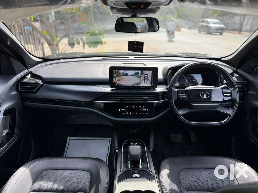 Tata Safari Adventure Plus Dark Edition At, 2024, Diesel