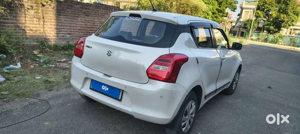 Maruti Suzuki Swift Vvt Vxi, 2022, Petrol