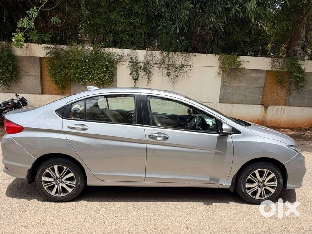 Honda City I-vtec V, 2019, Petrol