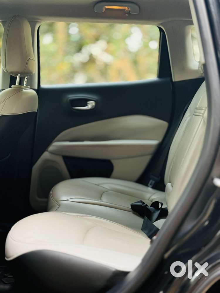 Jeep Compass 2.0 Limited Option Black, 2018, Diesel