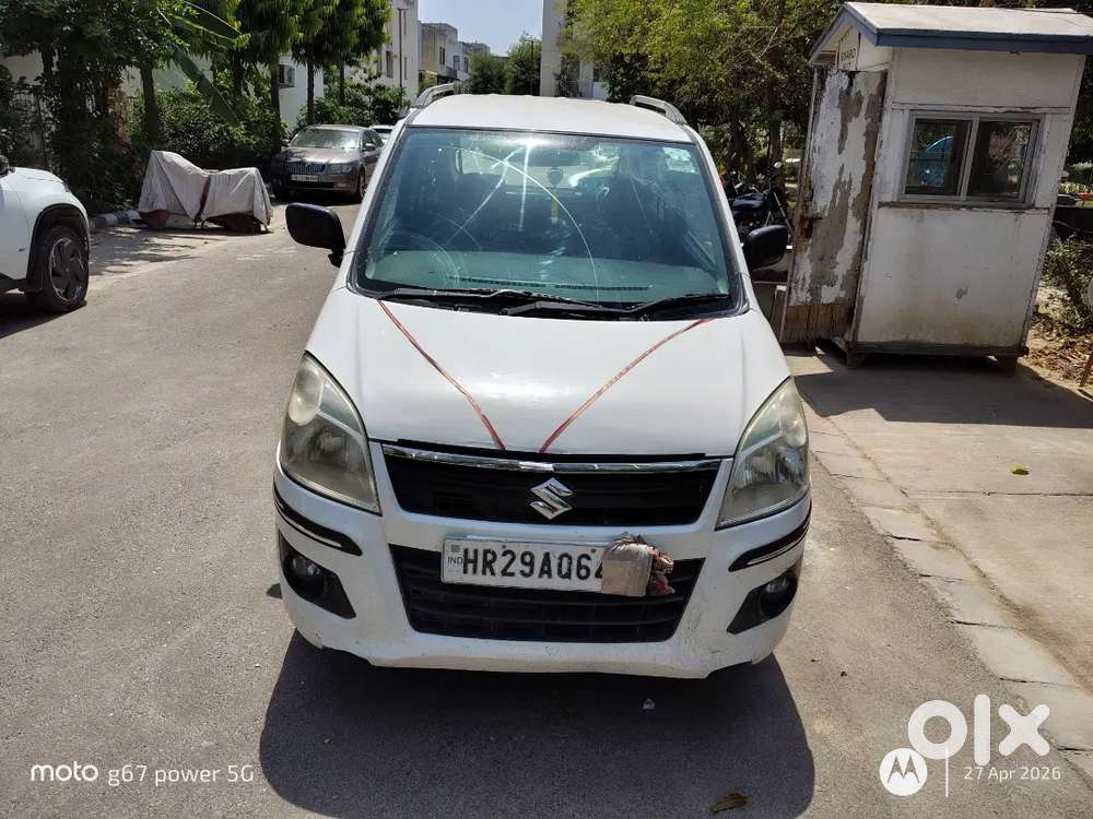 Single Hand Family Use Nice Car