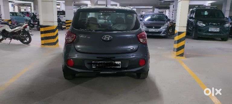 Hyundai Grand I10 Sportz 2017 Petrol