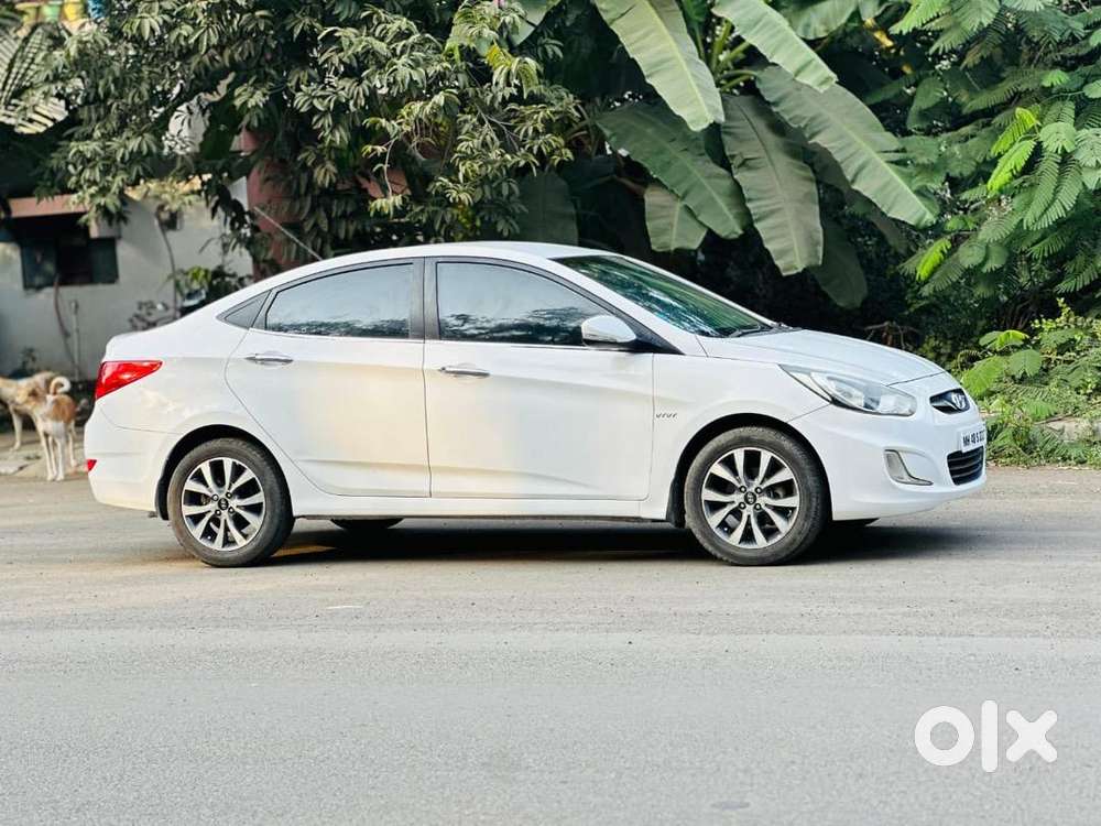 Hyundai Fluidic Verna 2013 October