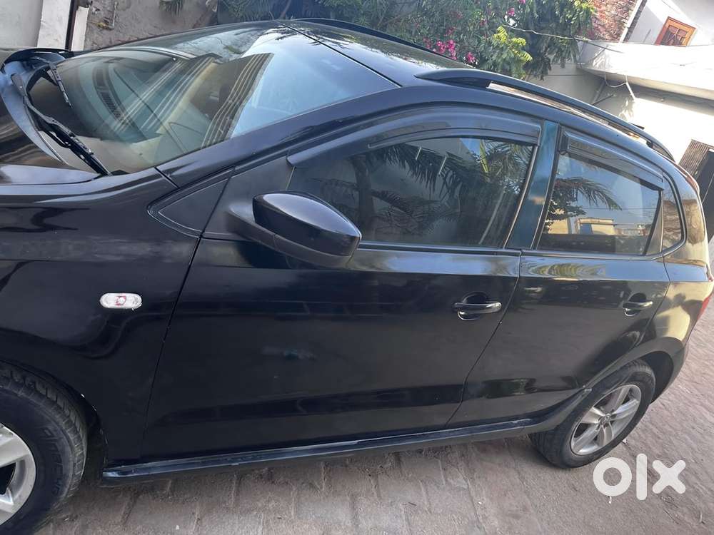 Volkswagen Crosspolo Petrol 2015