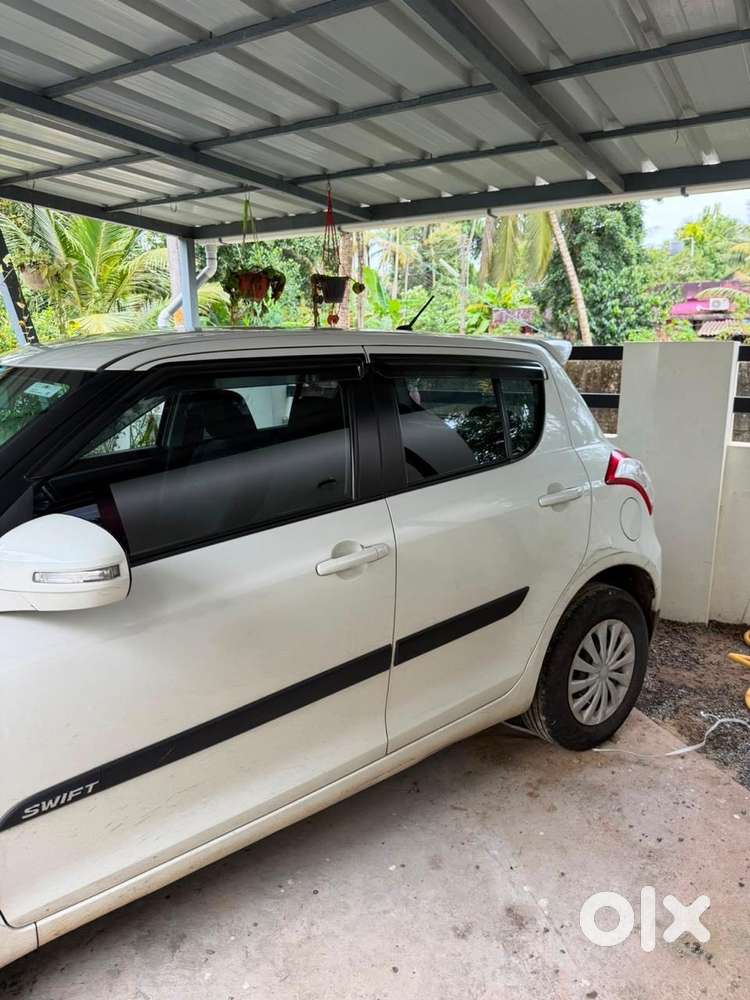 Maruti Swift Vxi