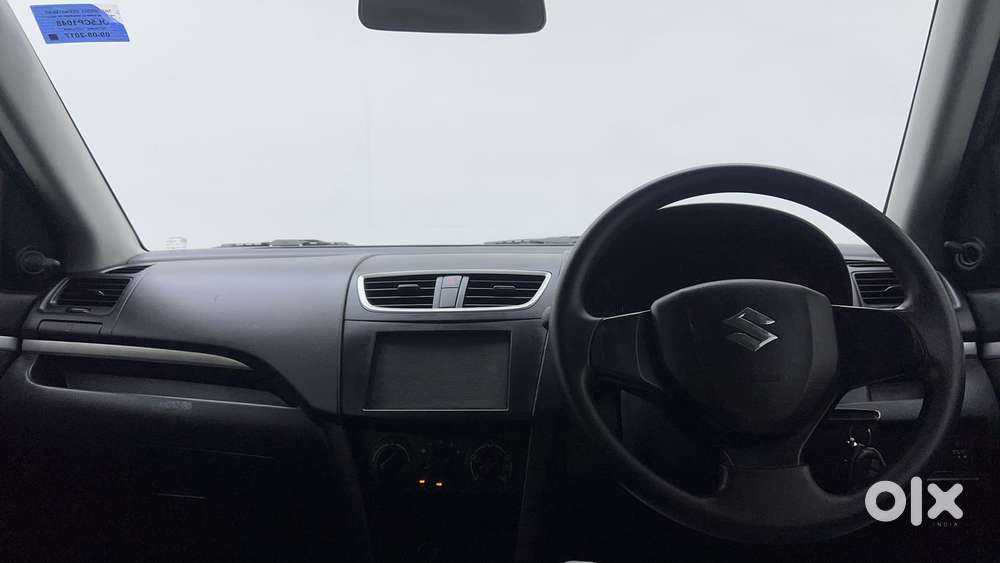 Maruti Suzuki Swift 1.2 Lxi (o), 2017, Petrol