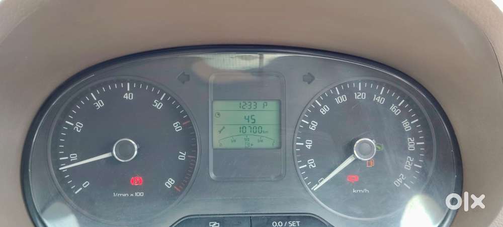 Skoda Rapid 2013-2016 1.5 Tdi At Ambition Plus, 2012, Petrol