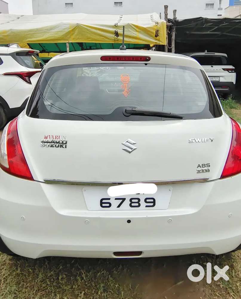 Maruti Suzuki Swift 2015 Diesel Well Maintained